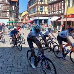 Helfer bei der Thüringer Lotto-Ladys-Radtour um Schmalkalden