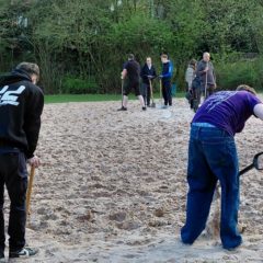 Arbeitseinsatz an der Beach-Anlage