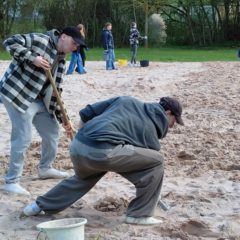 Arbeitseinsatz an der Beach-Anlage