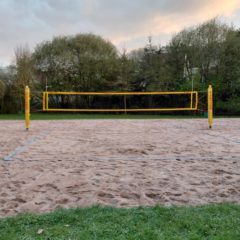 Arbeitseinsatz an der Beach-Anlage