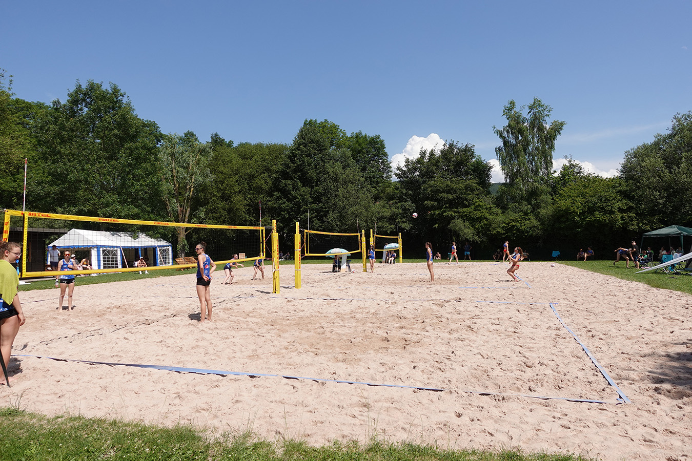 Beach-Landesmeisterschaft U18 weiblich in Schmalkalden