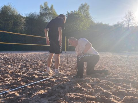 Arbeitseinsatz an der Beach-Anlage