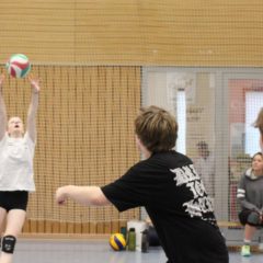 Glüh-Knall-Volleyball-Turnier in Suhl